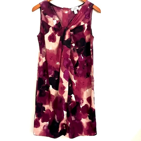 LOFT Dresses & Skirts - Loft Dress Burgundy and Pink Sleeveless size 4
